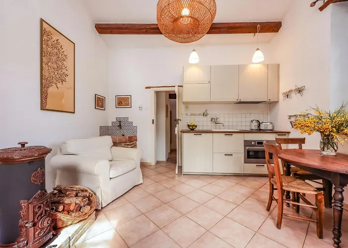 Les Hauts De Jeanvert - Gite De Charme - Piscine - Gaillac